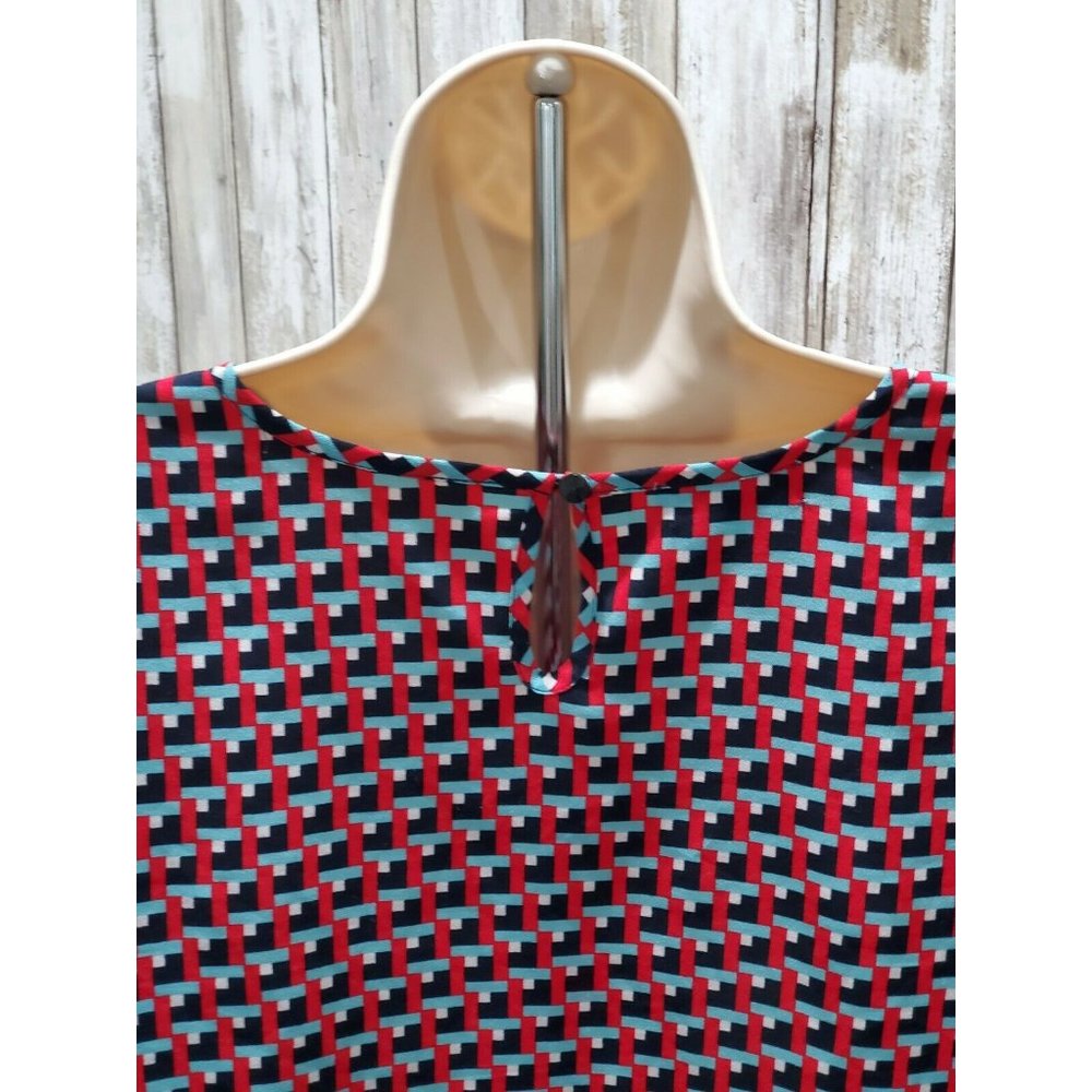Van Henusen Long Cut Top Sz M geometrics pattern - Picture 4 of 8